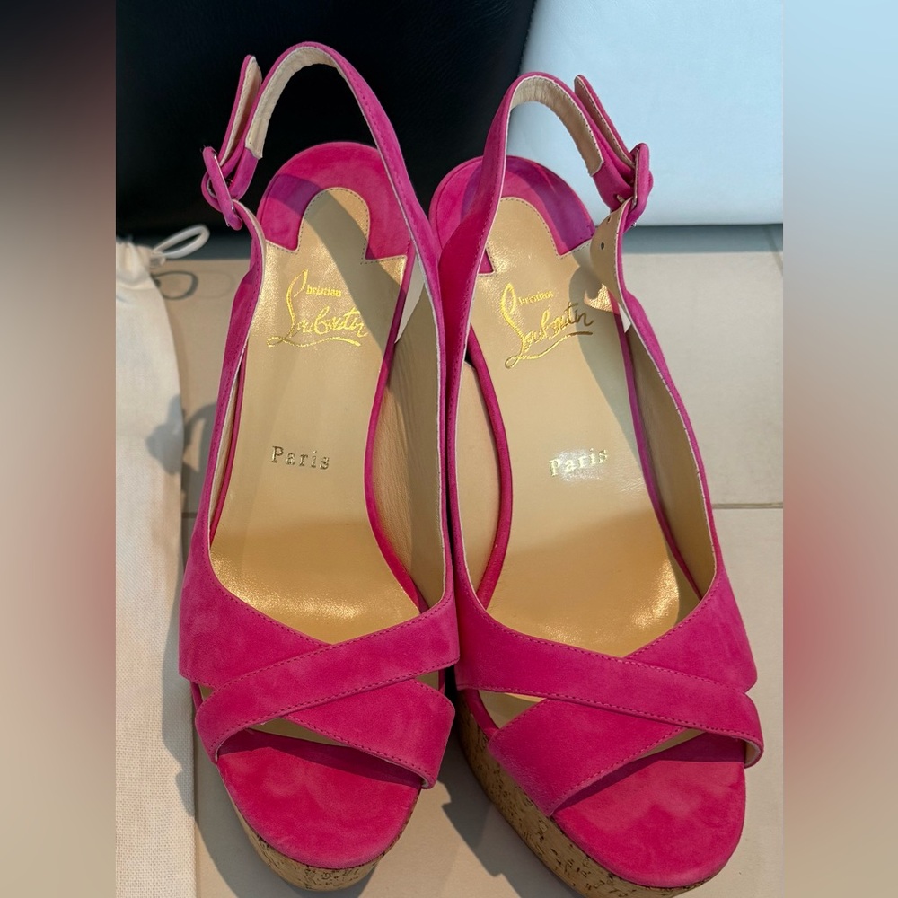 Christian Louboutin New Pink Suede Shoes Size 41, US 10